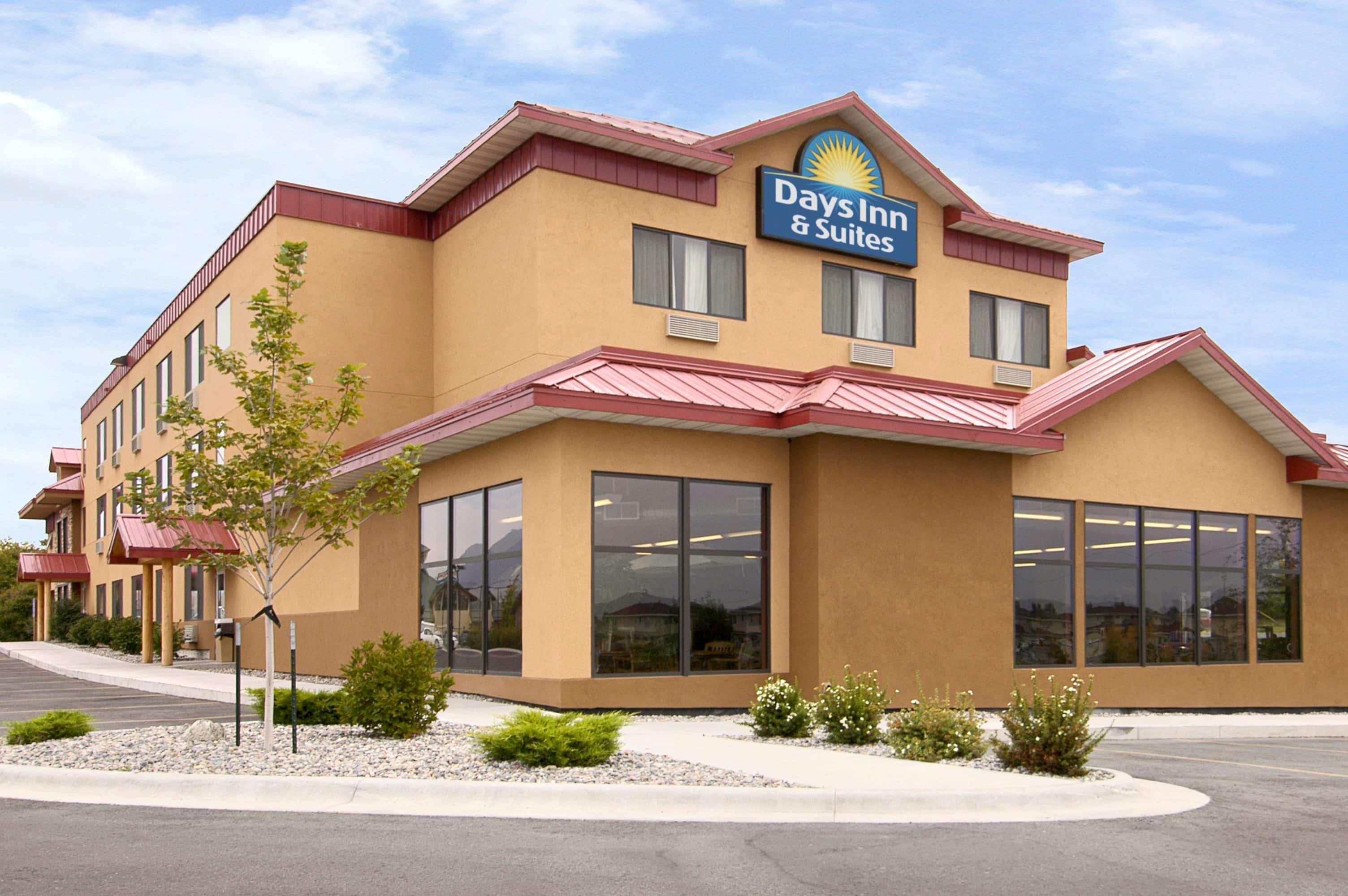 Days Inn & Suites By Wyndham בוזמן מראה חיצוני תמונה