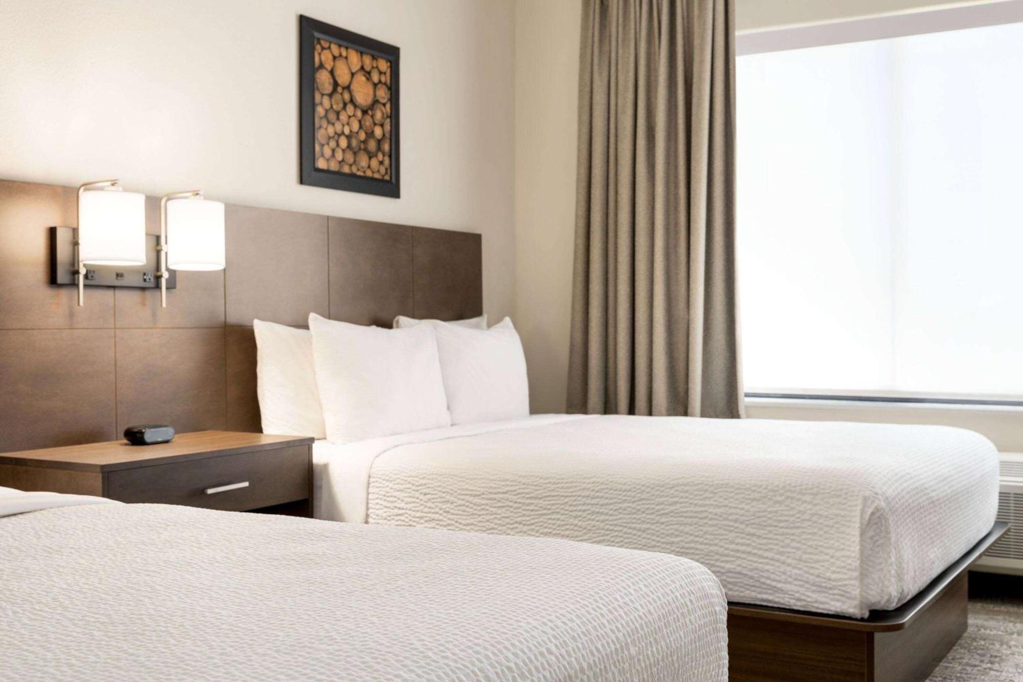 Days Inn & Suites By Wyndham בוזמן מראה חיצוני תמונה