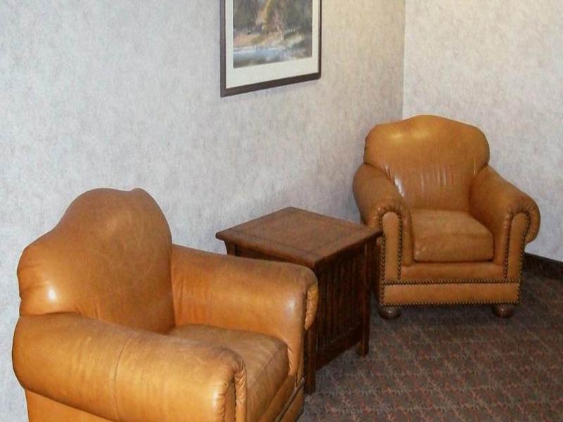 Days Inn & Suites By Wyndham בוזמן מראה חיצוני תמונה